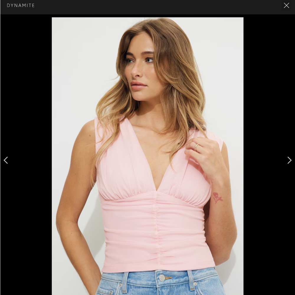 Dynamite Light Pink V-Neck Blouse 👚 NWT